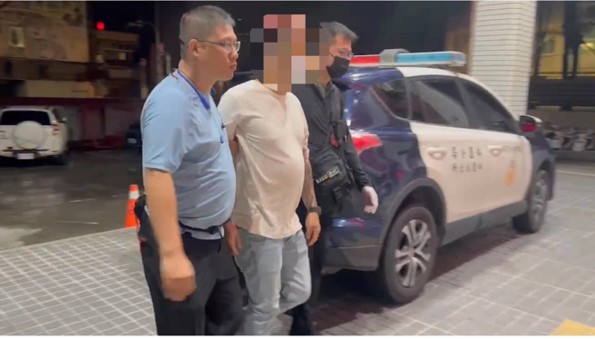 为2万债务火烧高雄私人神坛害1死3伤 ，狠男屏东落网。(戴志扬翻摄)