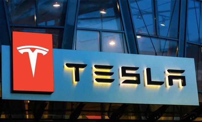 根據電動車巨擘特斯拉（Tesla）網站顯示，該公司已停止接受售價6.1萬美元的電動皮卡Cybertruck最便宜版本訂單。 （示意圖:shutterstock/達志）