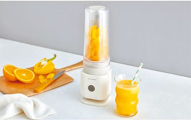 日本recolte Ciel果汁机，原价1990元，特价1480元 。（台隆手创馆提供）