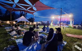 「草地浪花音樂會」 山海市集、美食餐車、 涼夏野餐 抓住暑假尾巴