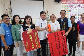 苗縣兩社區入圍衛福部「金點之星獎 」縣長頒紅包恭賀