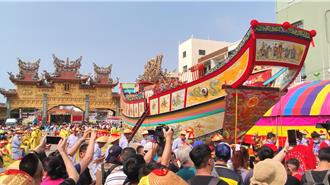 屏東迎王郵輪巴士首航！體驗百年傳統文化 品嚐道地海鮮