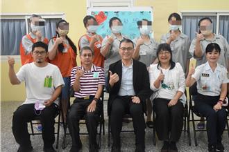 苗栗看守所结合沙龙产业协会  助学员全数通过美甲初级证照