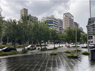 北北桃雷雨當空 松山機場暫停起降