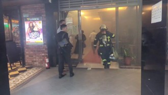 北市復兴北办公大楼火警 疑地下室垃圾起火