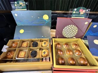 搶中秋送禮商機   85℃推八款中秋禮盒、九種口味月餅   門市預購85折
