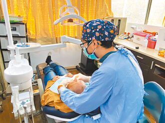 卫福部调查 50万长者一颗牙都不剩