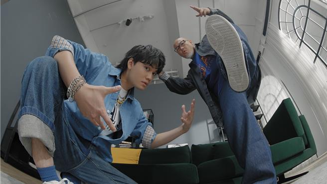 Gap邀请刘亮佐与刘子铨演绎美式风格，展现零距离感穿搭。（Gap提供／朱世凯台北传真）