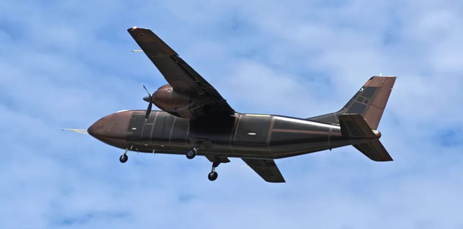 大陆民营飞机公司研发的无人运输机，可载运2吨的货物。(图/CGTN)