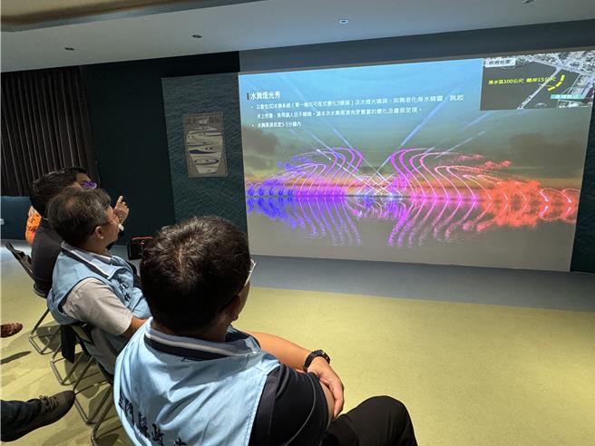 2024金门国际海洋艺术季「微型共创」已展开徵选活动，藉由工作坊时机同步办理「业者说明会」，目前计有7家业者出席讨论。(于家麒摄)