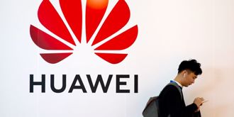 華為「三折神機」靠一張照片 吸300萬預購 驚人炒作價曝