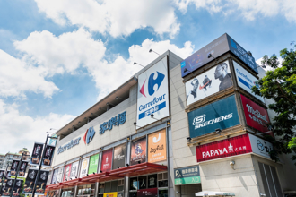 家樂福開24小時「半夜誰會逛」 內行曝：一堆外國人