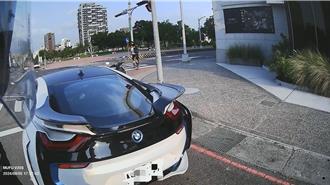 近千萬BMW跑車掛假牌遭警逮     車主嘆：友人給的    要賣車除厄運