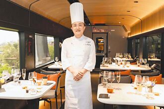 奢华铁道旅游 用餐享受5星级