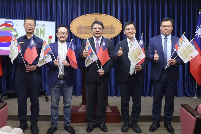 总统府指出，8月16日下午将举行「臺湾英雄 荣耀同行」臺湾英雄大游行，邀请国人至活动现场给予臺湾英雄支持与鼓励。（总统府提供）