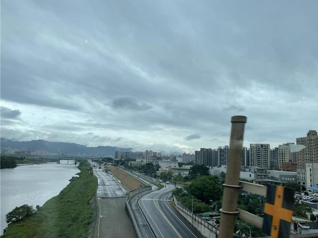 新北市总价1千万元住宅面临绝版！成交占比近5年从五成降到三成。图／蔡惠芳