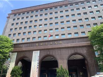 萬里知名海鮮餐廳爆偷拍！色狼遭活逮「筆錄中」摔手機滅證  