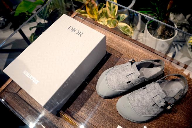 今年特別展出2022 年勃肯與精品品牌DIOR合作聯名款。（勃肯提供）