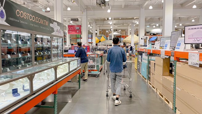 好市多贩售多种商品，满足民眾的生活所需。（示意图／资料照，记者杨雅婷摄影）