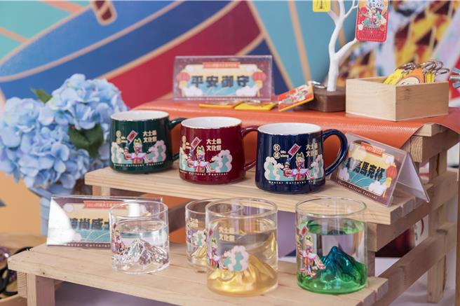 2024「嘉義好神」民雄大士爺祭開發出文創商品。（嘉縣府提供／廖素慧嘉縣傳真）