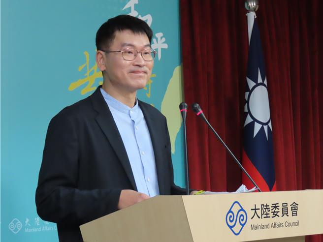陆委会副主委梁文杰15日下午主持陆委会例行记者会。（朱绍圣摄）