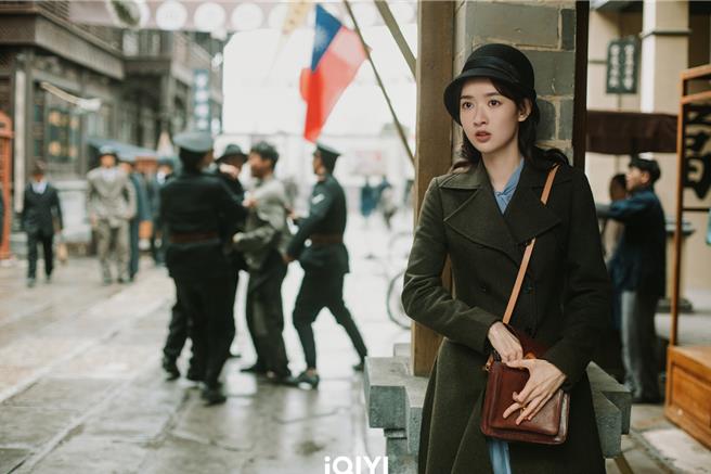 王玉雯飾演男主顧易中青梅竹馬的初戀肖若彤。（iQIYI國際站提供）