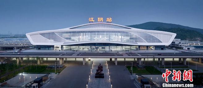 刘亚刚主持设计的高铁站房。中铁第五勘察设计院 供图（中新网）