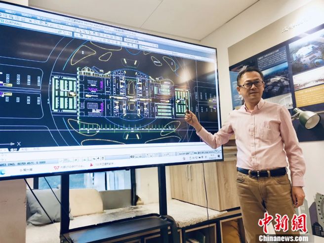 中铁第五勘察设计院总建筑师刘亚刚。受访者供图（中新网）