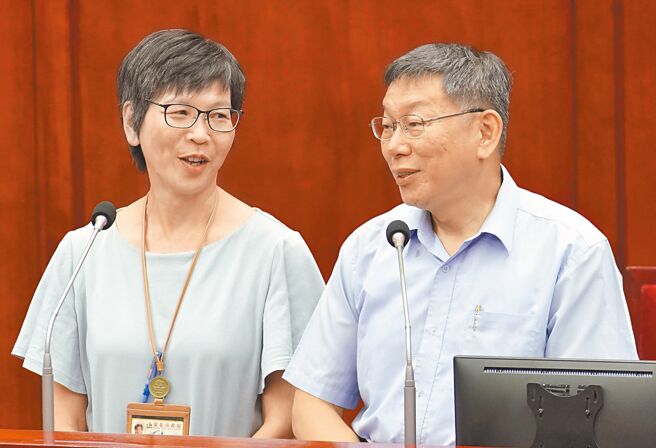 学者指民眾党未来权力重组，前立委蔡壁如（左）该上场了。（本报资料照片）