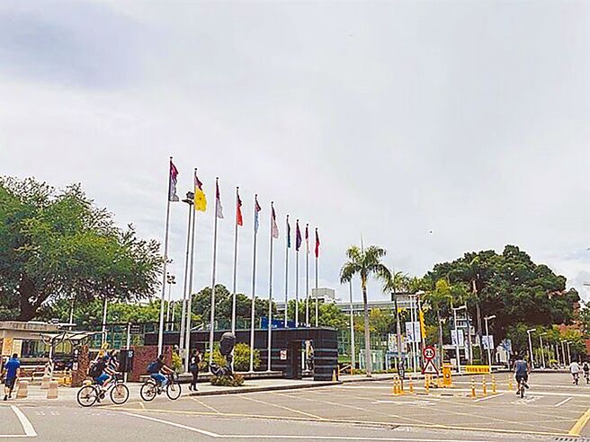 国立成功大学工学院生物医学工程学系一名资深教授，遭检举涉嫌利用研究计画诈领助理费，检调14日到成大校园搜索。（本报资料照片）