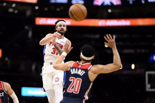 乔哈里斯原本是相当优质的三分射手，却因受伤状态下滑。(美联社资料照)