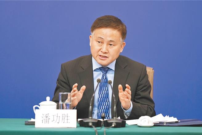 中國人民銀行行長潘功勝表示，將進一步謀畫新的增量政策，繼續堅持支持性的貨幣政策立場。（中新社資料照）