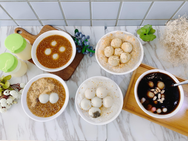 2024「大港閱冰」冰品嘉年華將於8/17-8/18週末登場，集結多家特色冰店，更有許多創意冰品，歡迎市民朋友前來享受夏日清涼消暑時光。（圖/高雄市政府觀光局提供）