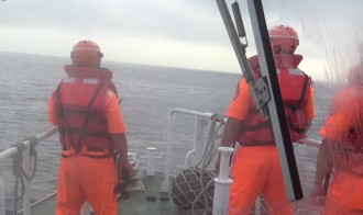 陆渔船遭撞金门外海沉没！7船员落海 4人获救3人失踪