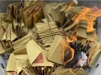 燒金紙釀火警 彰化今年已6起 兩招敬神保平安