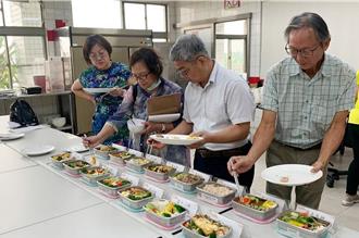 食當季、吃在地、零廚餘 屏東推環保便當新風潮 