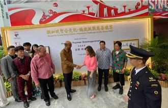 鄭怡狂瘦10公斤搭訕新加坡總統　意外驚動現場隨扈