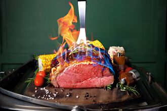 就．是．爱．BUFFET－抓住暑假尾声 北市观光饭店掀吃到饱大战