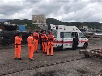 穿救生衣也出事？澳底漁港意外    男溺水無生命跡象