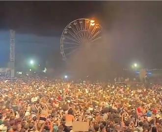 德國音樂節活動中摩天輪起火 30多人受傷