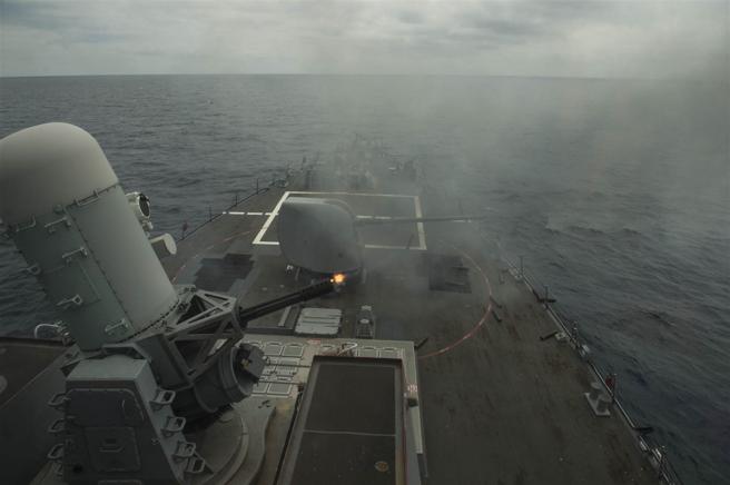  神盾舰搭载的先进作战系统，是吓阻威胁的重要利器。
（取自DVIDS网站）