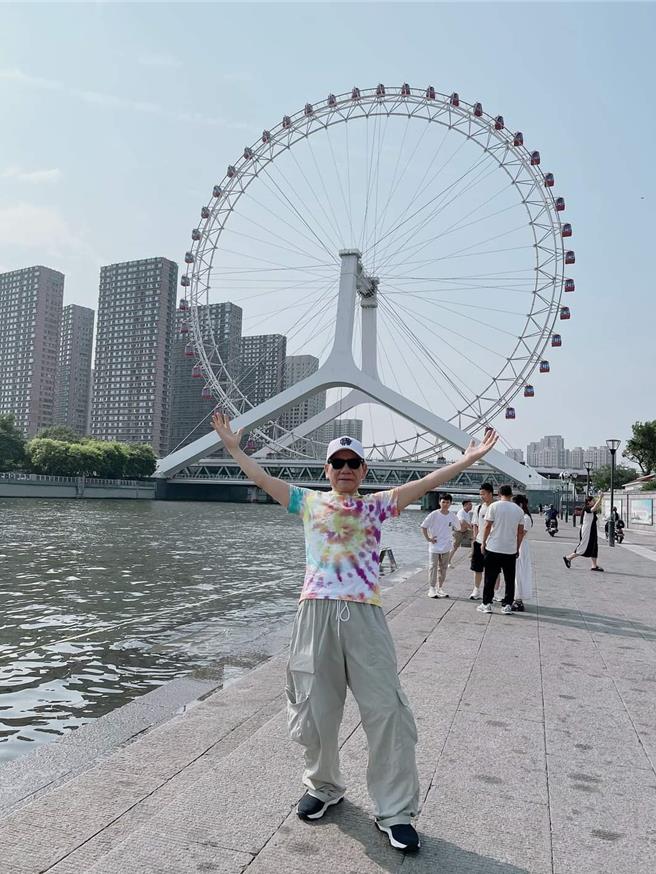 赵传此行抽空一游「天津之眼」。（摘自赵传脸书）