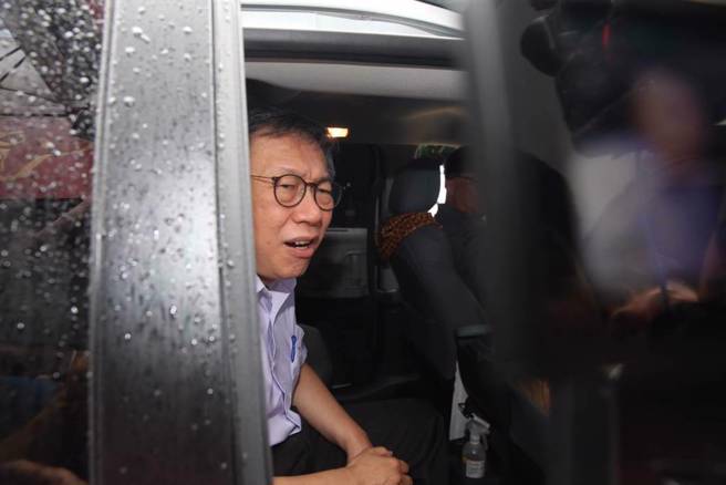 民眾党主席柯文哲政治献金风波延烧，被发现竞总竟跟木可公司租车，被质疑竞选经费左手转右手。（示意图／本报资料照片）