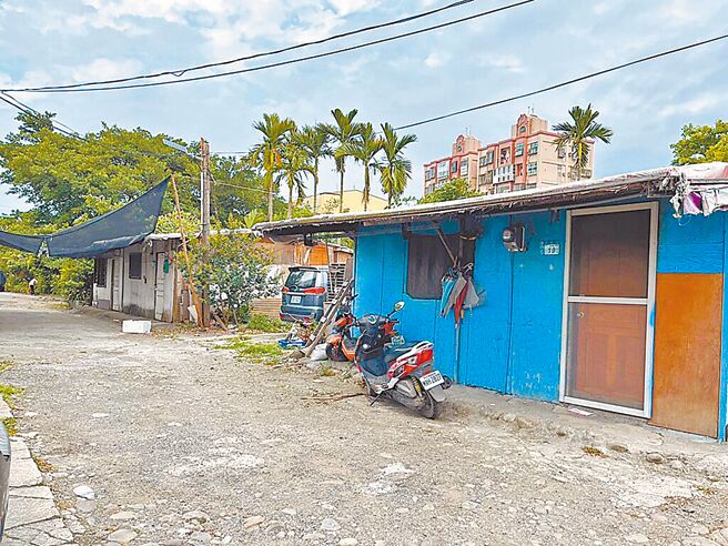 新北市莺歌区南靖聚落位于行水区，依法不得有聚落，市府保障部落权利允许其在行水区生活。（新北市原民局提供／柯毓庭新北传真）