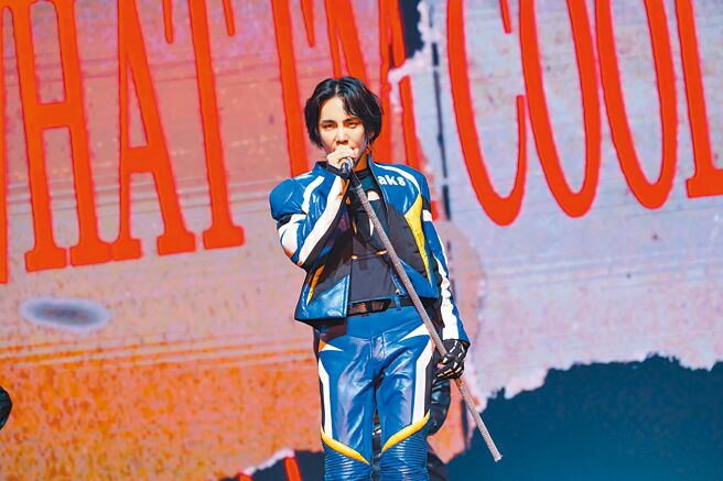 Key出道16年首度舉辦個人巡演，17日登上高流。（遠雄創藝提供）