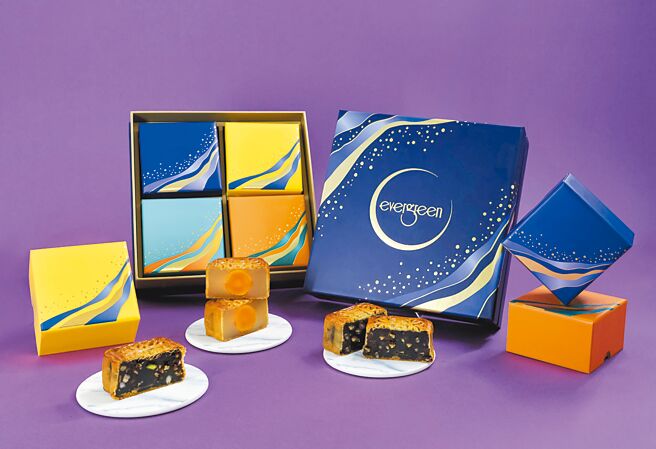 「廣式典藏禮盒」內含4款經典口味，包裝設計色彩繽紛。  （台中長榮桂冠酒店提供）