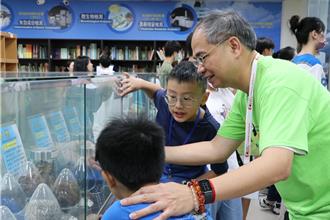 義守辦「小小中醫大學堂」 讓學子認識經絡穴位、製作藥膳