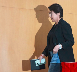 白营买5万6蜂蜜？张禹宣直问黄珊珊：「916万」去哪了