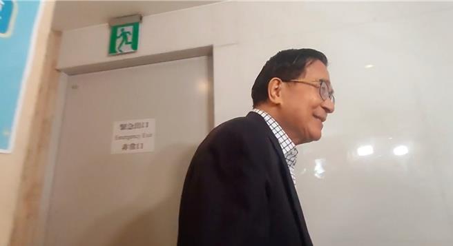 民眾党今在高雄举行「行动！未来之眾」青年暑期营队，一早前总统陈水扁也意外现身，但未受访就匆匆离去。（读者提供）