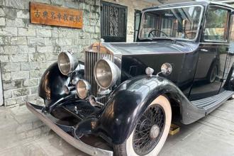 香港輕奢體驗新提案 搭古董勞斯萊斯探索城市文化